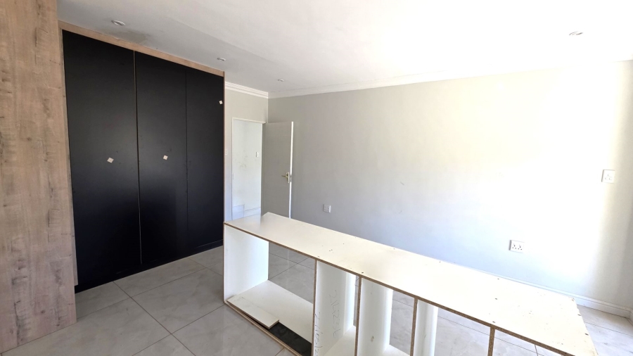 To Let 3 Bedroom Property for Rent in Estate D Afrique North West